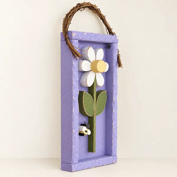 Daisy Frame With Stem (Lavender with White Flower)
