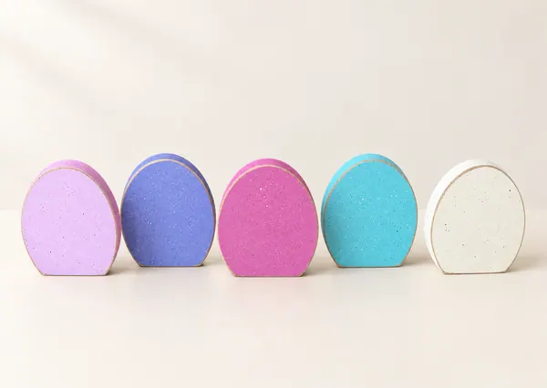 Free standing Egg Set of 5