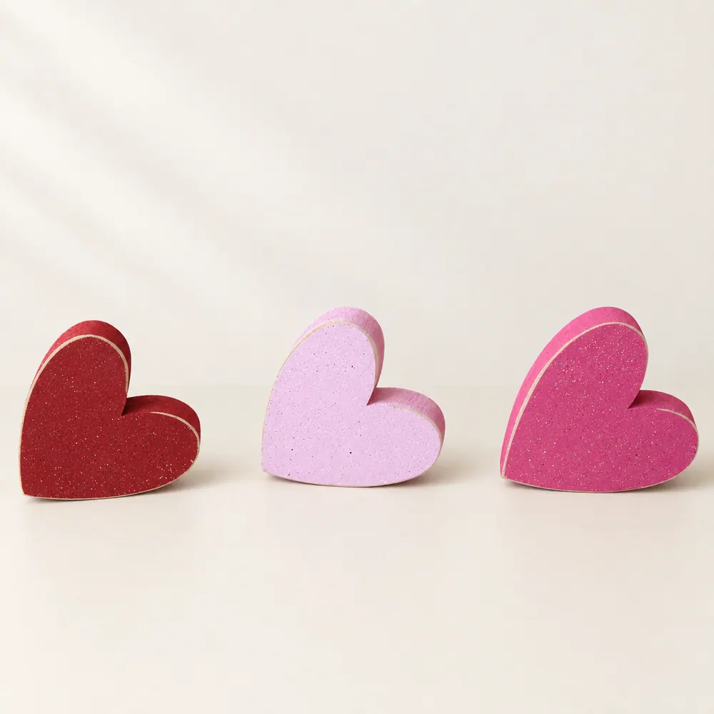 Free standing Hearts Set of 3 — handmade wooden decor, photo 1