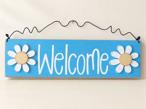 Handcrafted Daisy Welcome Sign – Aqua Blue Home Decor