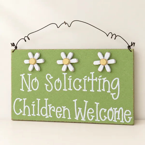 Handcrafted No Soliciting Children Welcome Sign – Sage Green Daisy Decor