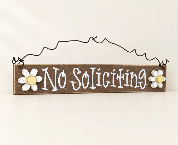 Handcrafted No Soliciting Sign – Daisy Decor, Weather Protected