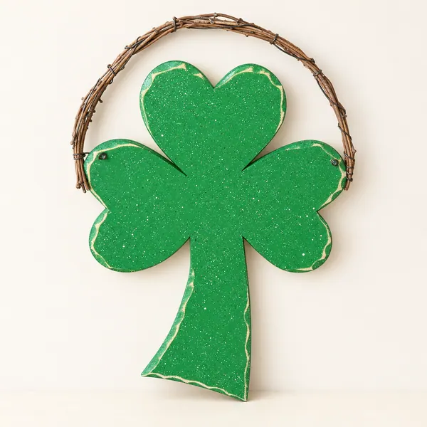 Large Hanging Clover