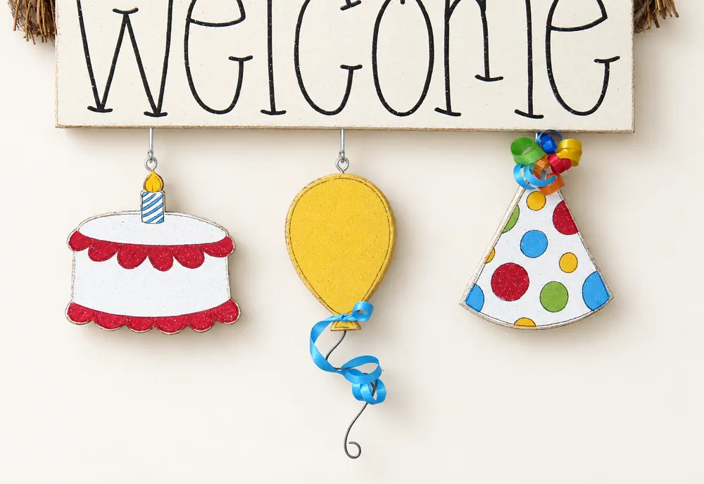 Monthly Welcome Birthday Decorations (no sign included) — handmade wooden decor, photo 1