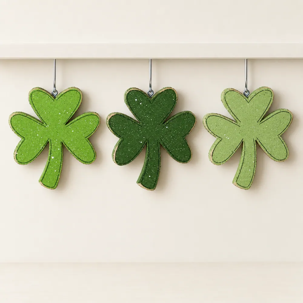 Monthly Welcome Clovers Decorations (no sign included) — handmade wooden decor, photo 1