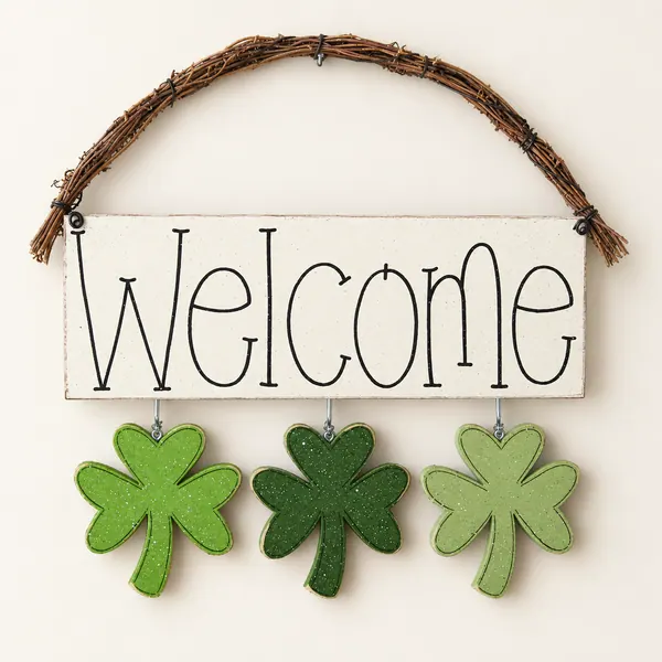 Monthly Welcome Sign (Clovers)