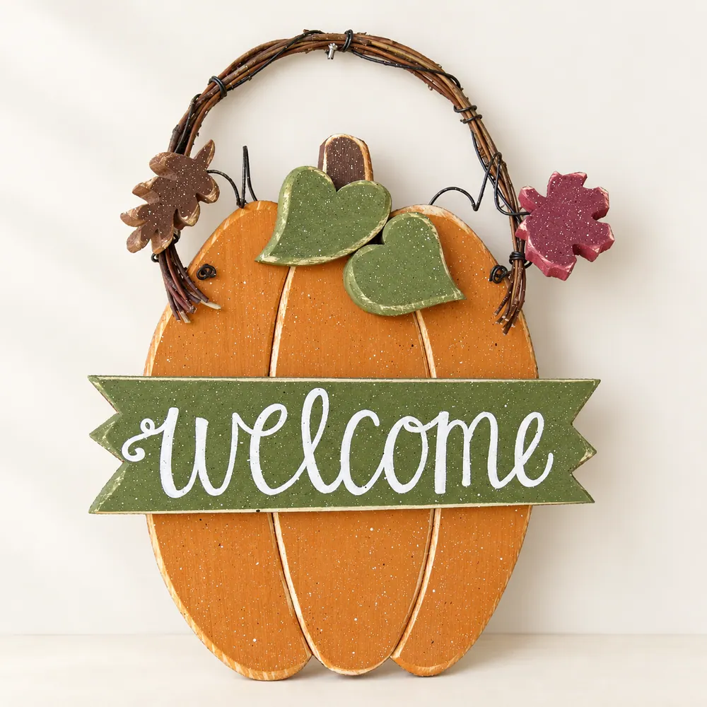 Welcome Pumpkin With Autumn leaves – Style 1 — handmade wooden decor, photo 1