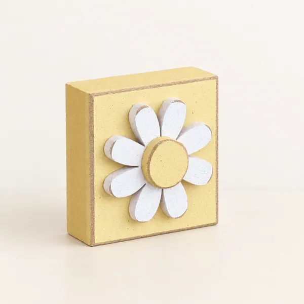 Yellow 3-1/2 inch Square Daisy Block